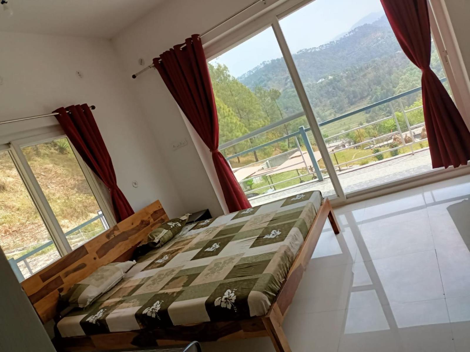 Trails Of Bheta Kausani